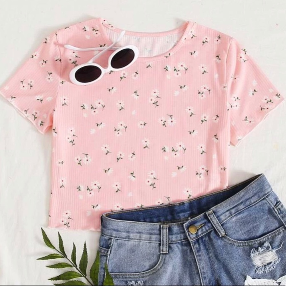 Ditsy Floral Pink Tee